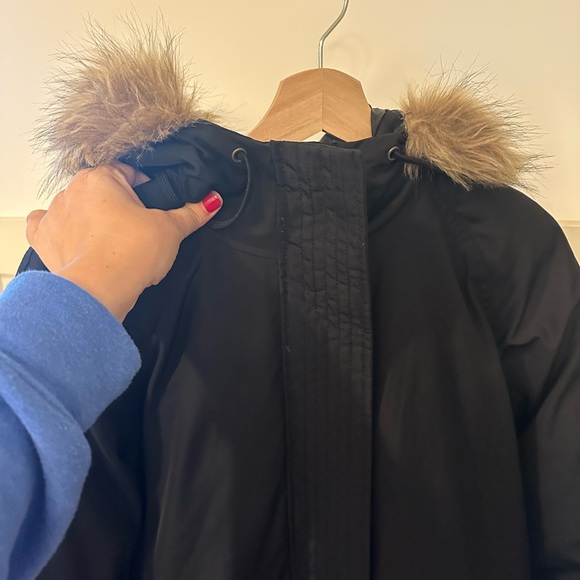Old Navy Black Jacket Y2K early 2000’s style faux fur hood size S zip front - Picture 3 of 7
